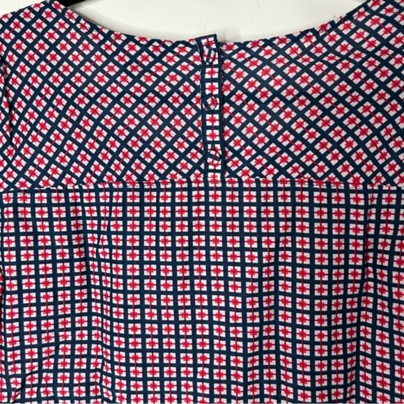 Tommy Hilfiger Women's Blouse short sleeve Square neck Geometric Print Size US 4 - Picture 10 of 14